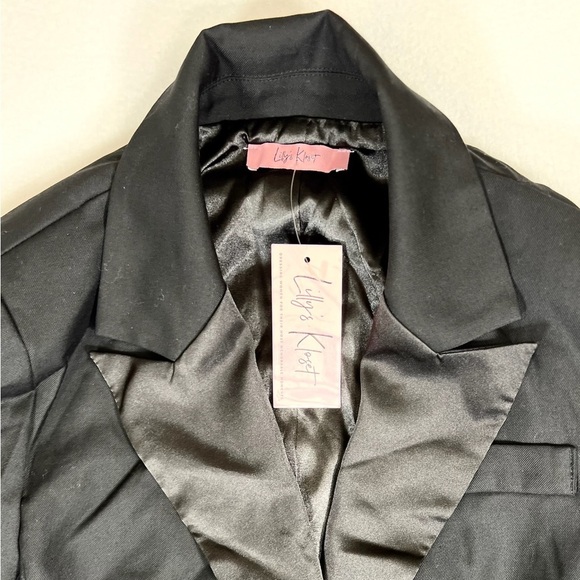 LILLY'S KLOSET Asymmetrical Lace Cut Out Fairy Goth Alternative Blazer Size M - Picture 4 of 12